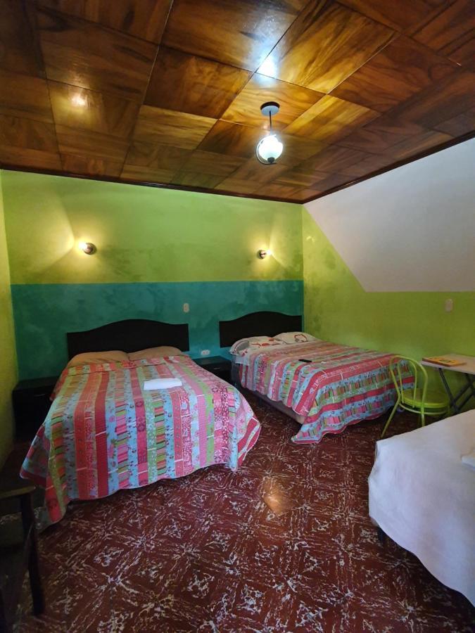 Hotel Kasa Kamelot Central Quetzaltenango Zewnętrze zdjęcie