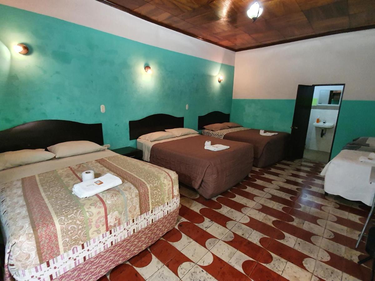 Hotel Kasa Kamelot Central Quetzaltenango Zewnętrze zdjęcie